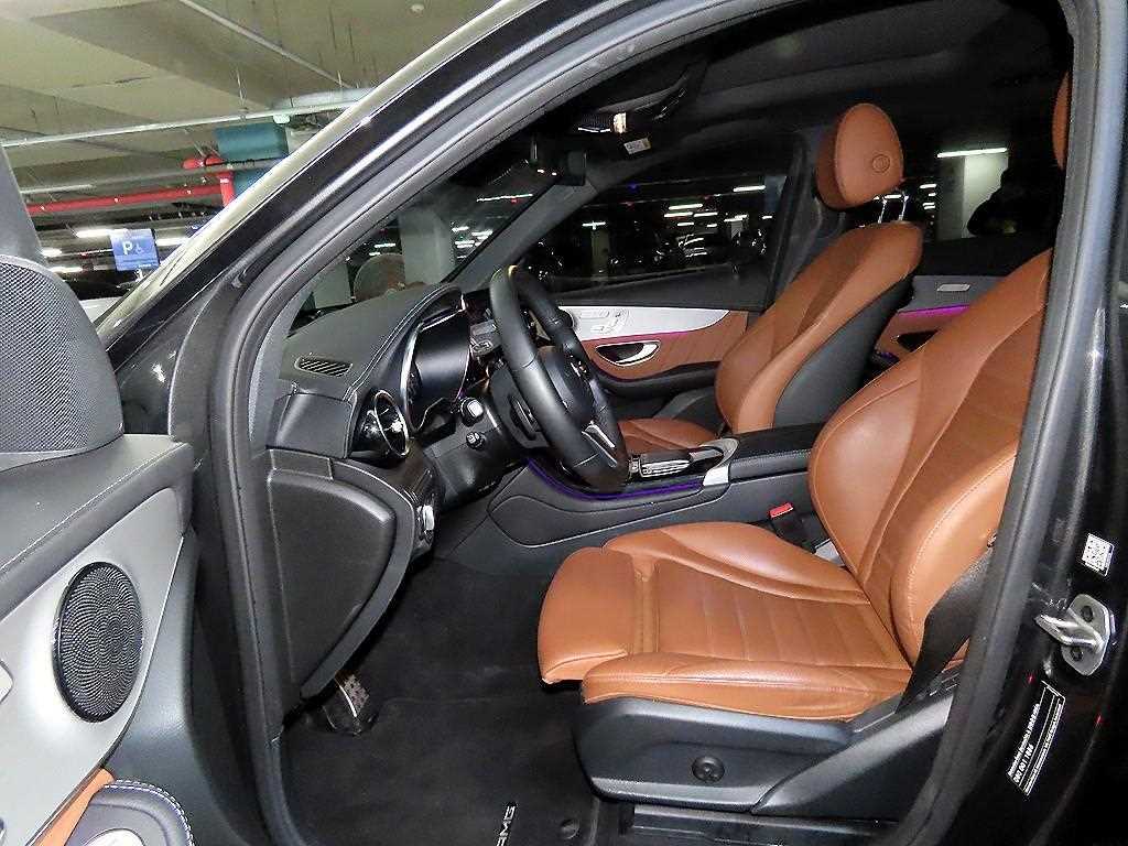 Mercedes Benz GLC Class - Vista 6