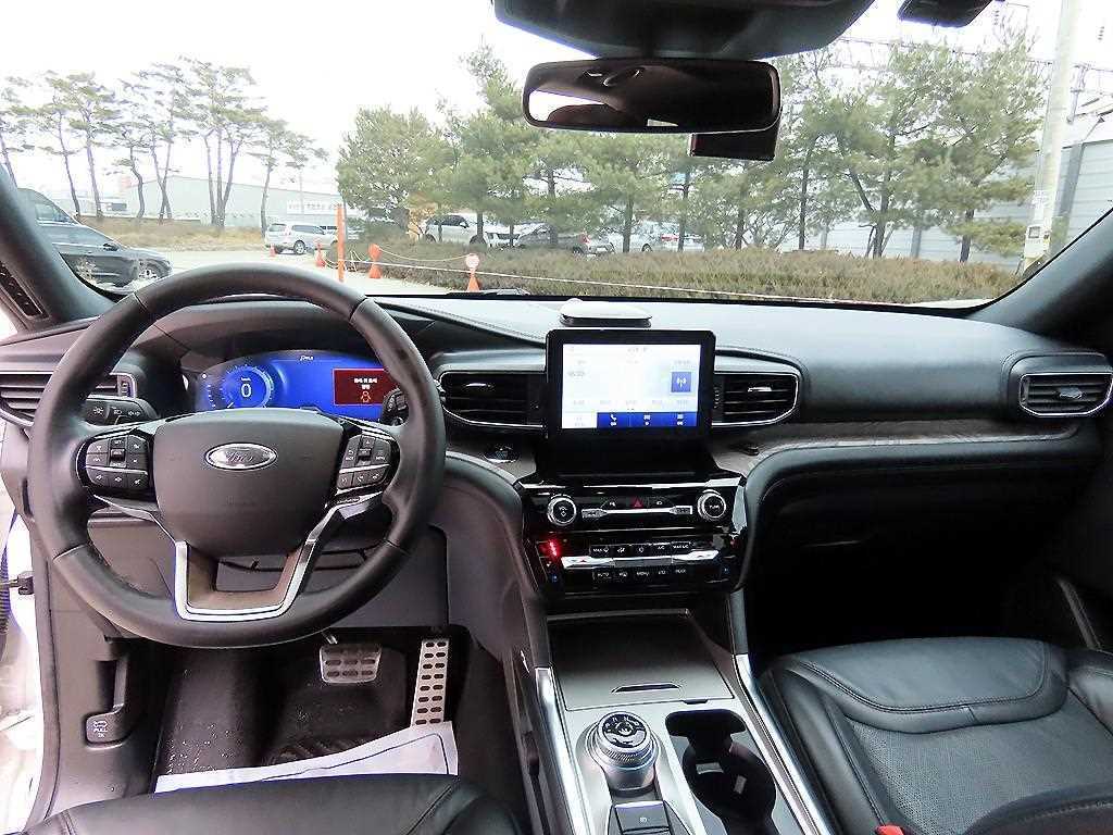 Ford Explorer - Vista 7