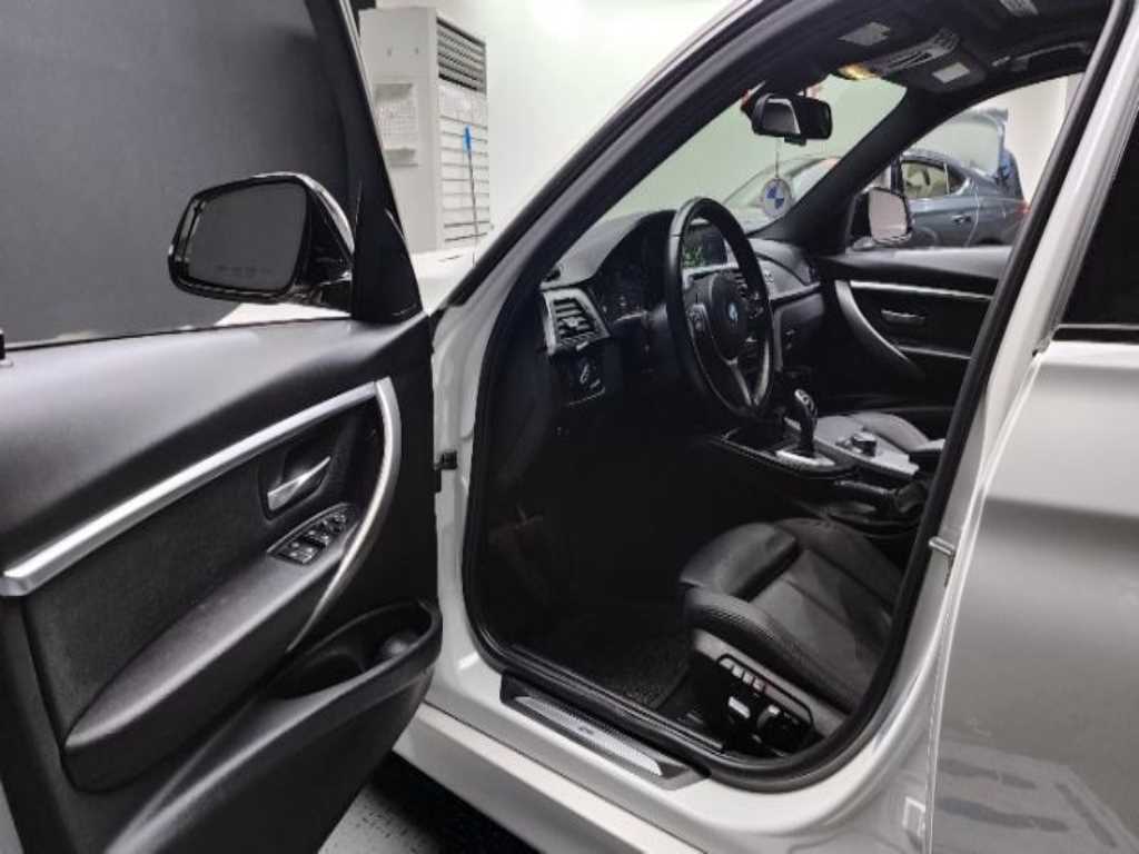 BMW 3 series - Vista 10