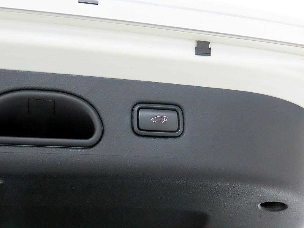 KIA Sportage - Vista 6