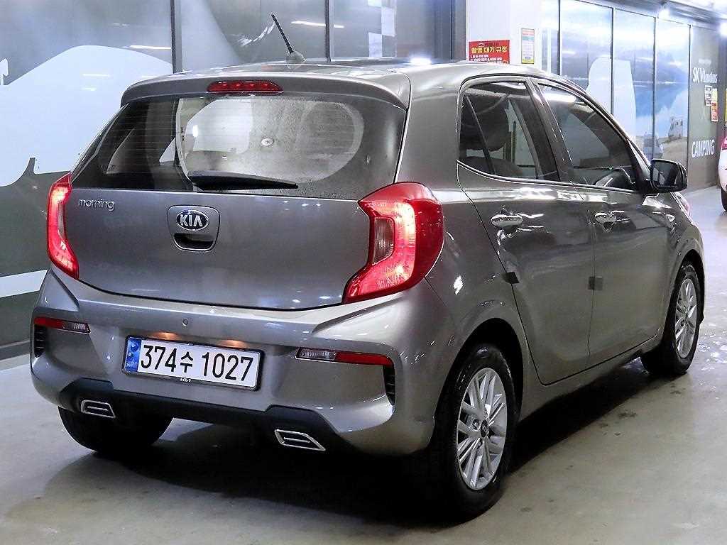 KIA Morning - Vista 4