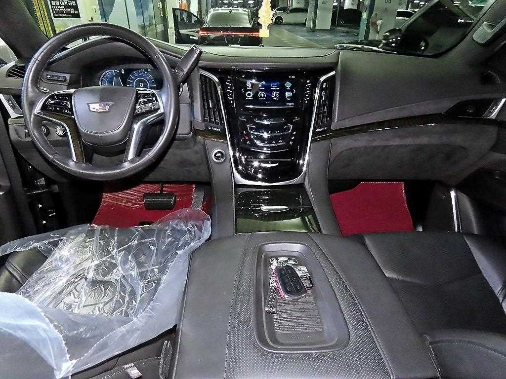 Cadillac Escalade - Vista 10