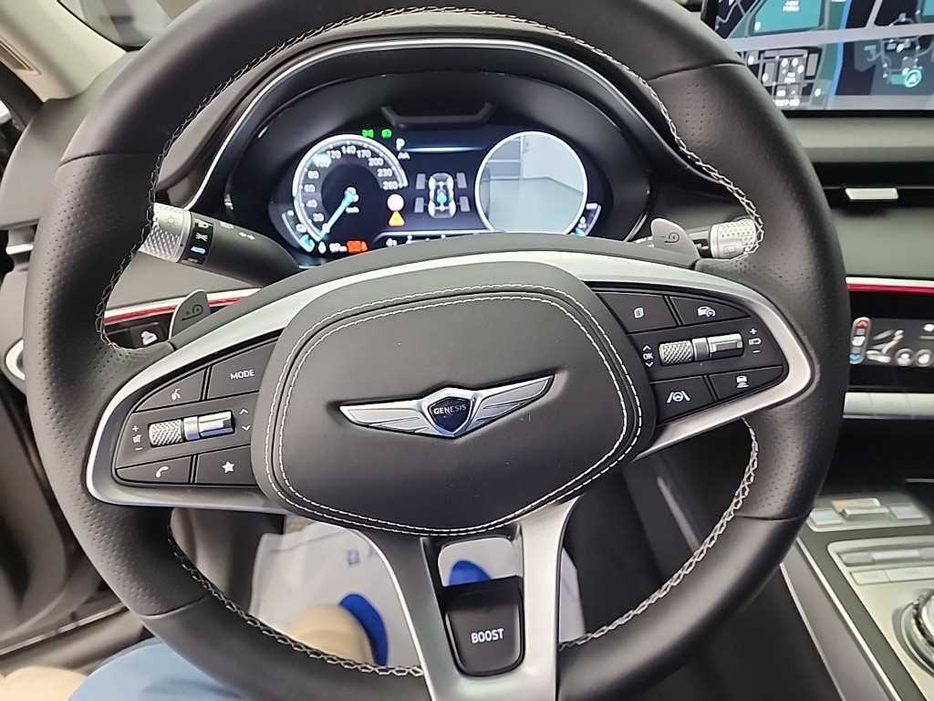 Genesis GV70 - Vista 9