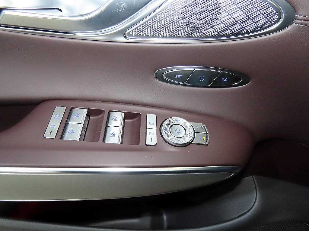 Genesis GV70 2023 Gris - Importación desde Corea - HF Imports Iquique - Foto 13