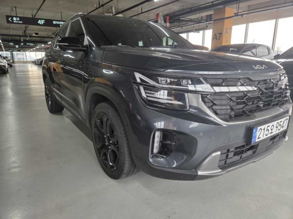 KIA Seltos - Vista 6