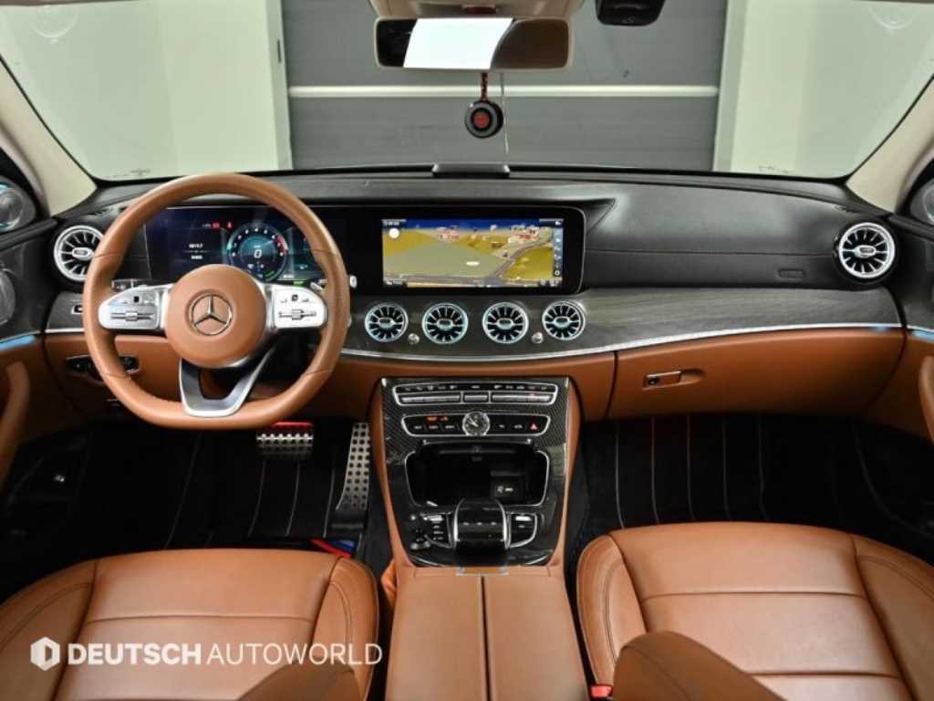 Mercedes Benz E class - Vista 7