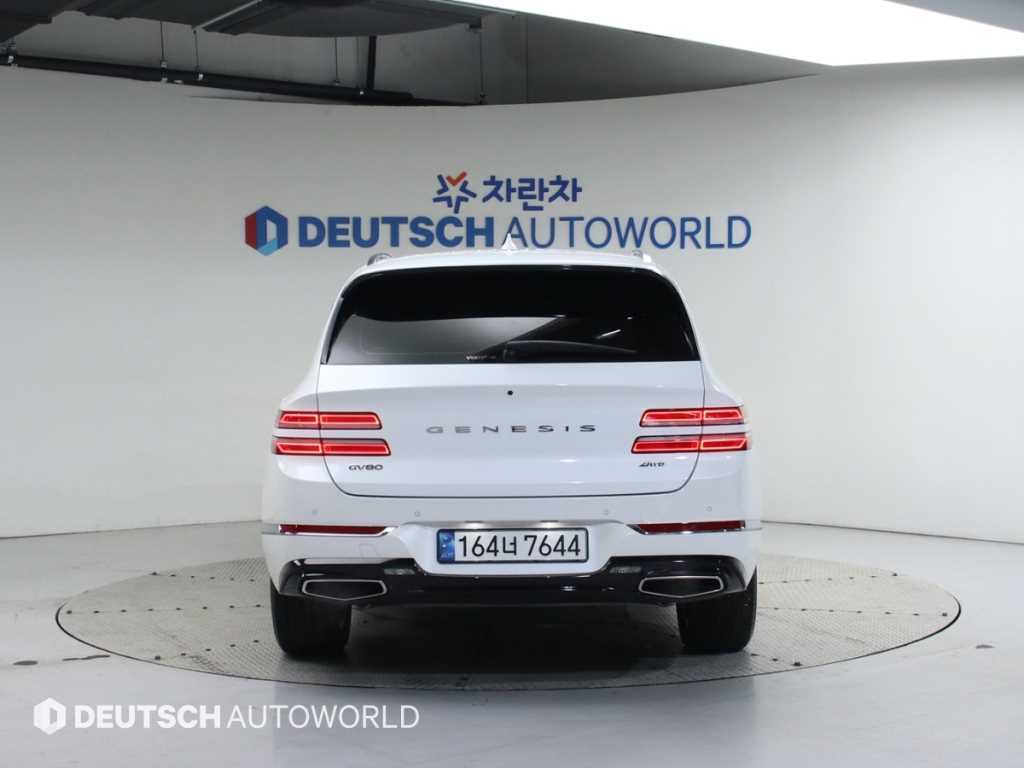 Genesis GV80 - Vista 4