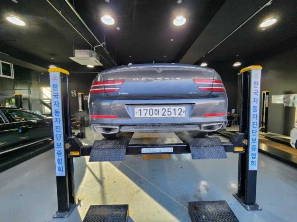 Genesis G80 - Vista 2