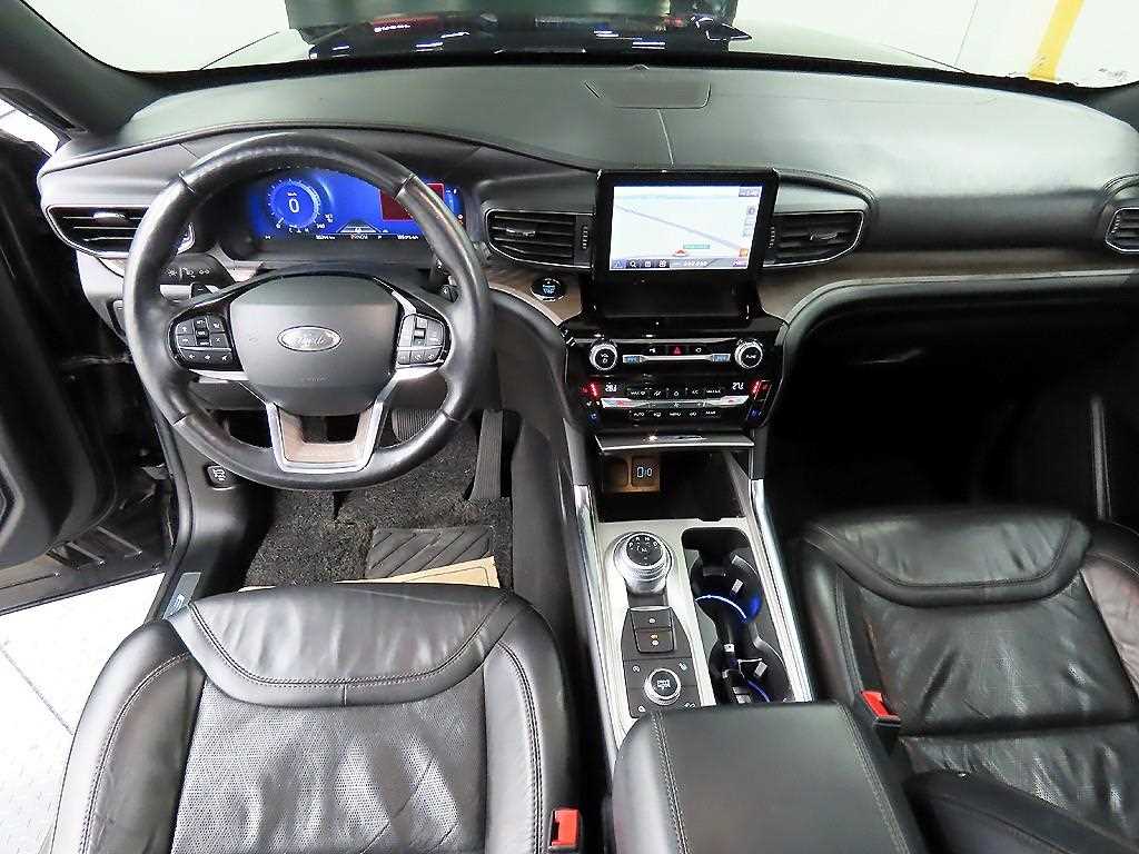 Ford Explorer - Vista 7