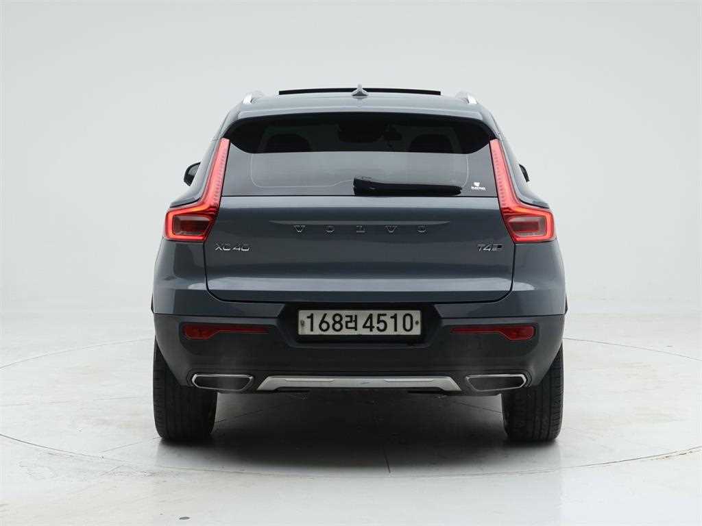 Volvo XC40 - Vista 5