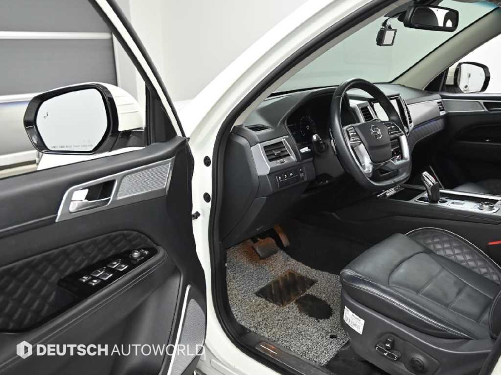 Ssangyong Rexton - Vista 11