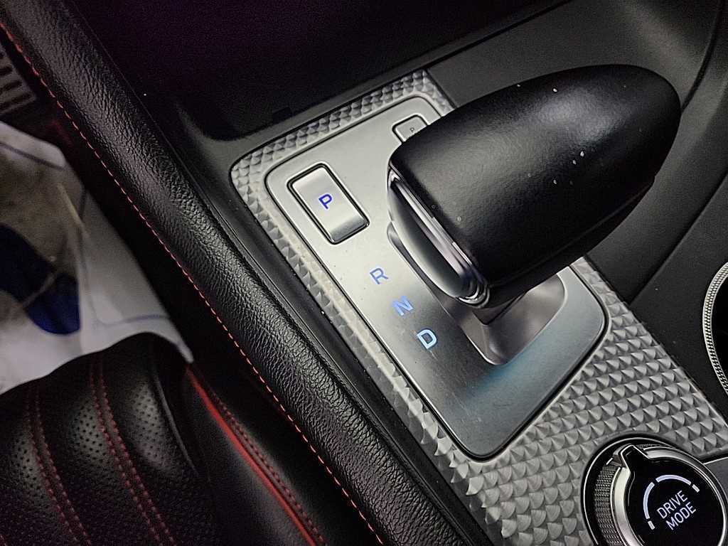 Genesis G70 - Vista 8