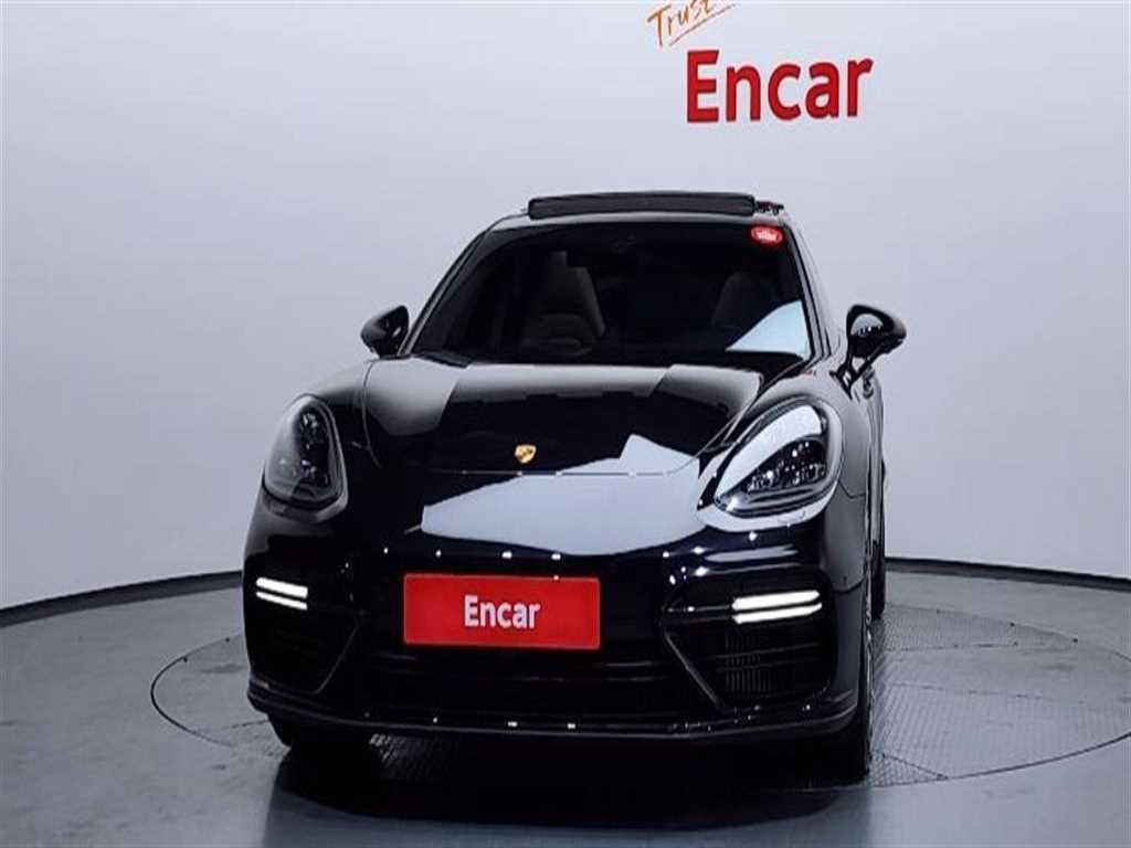 Porsche Panamera - Vista 3