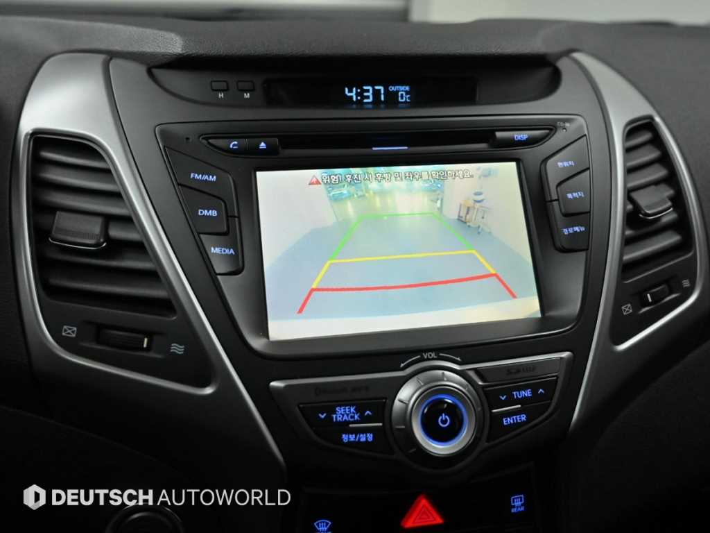 HYUNDAI Avante 2014 Blanco - Importación desde Corea - HF Imports Iquique - Foto 15