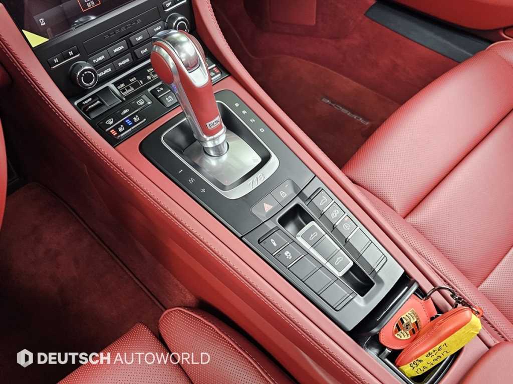 Porsche 718 - Vista 9