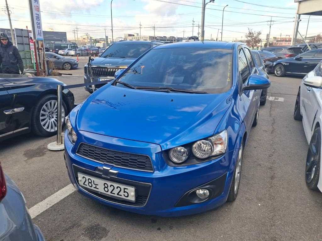 Chevrolet Abeo 2013 Azul - Importación desde Corea - HF Imports Iquique - Foto 1