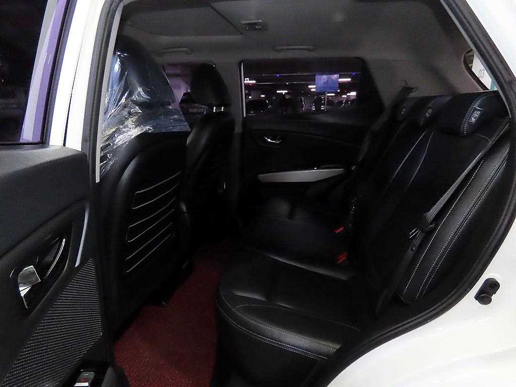 Ssangyong Tivoli - Vista 7