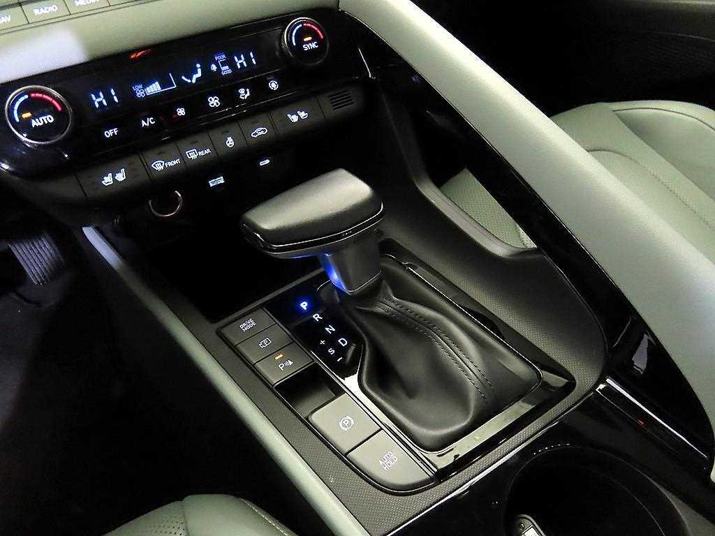 HYUNDAI Avante - Vista 12