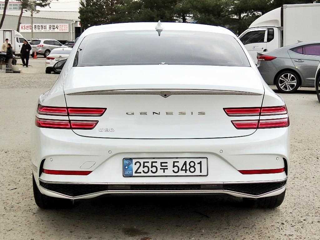 Genesis G80 - Vista 4