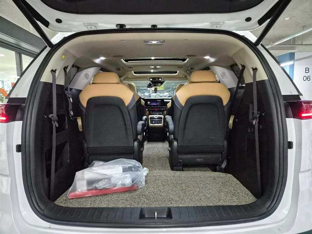 KIA Carnival 2023 Blanco - Importación desde Corea - HF Imports Iquique - Foto 18