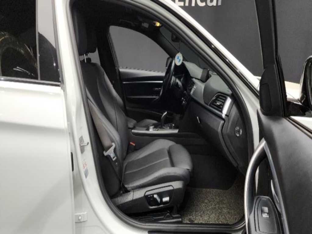 BMW 3 series - Vista 11