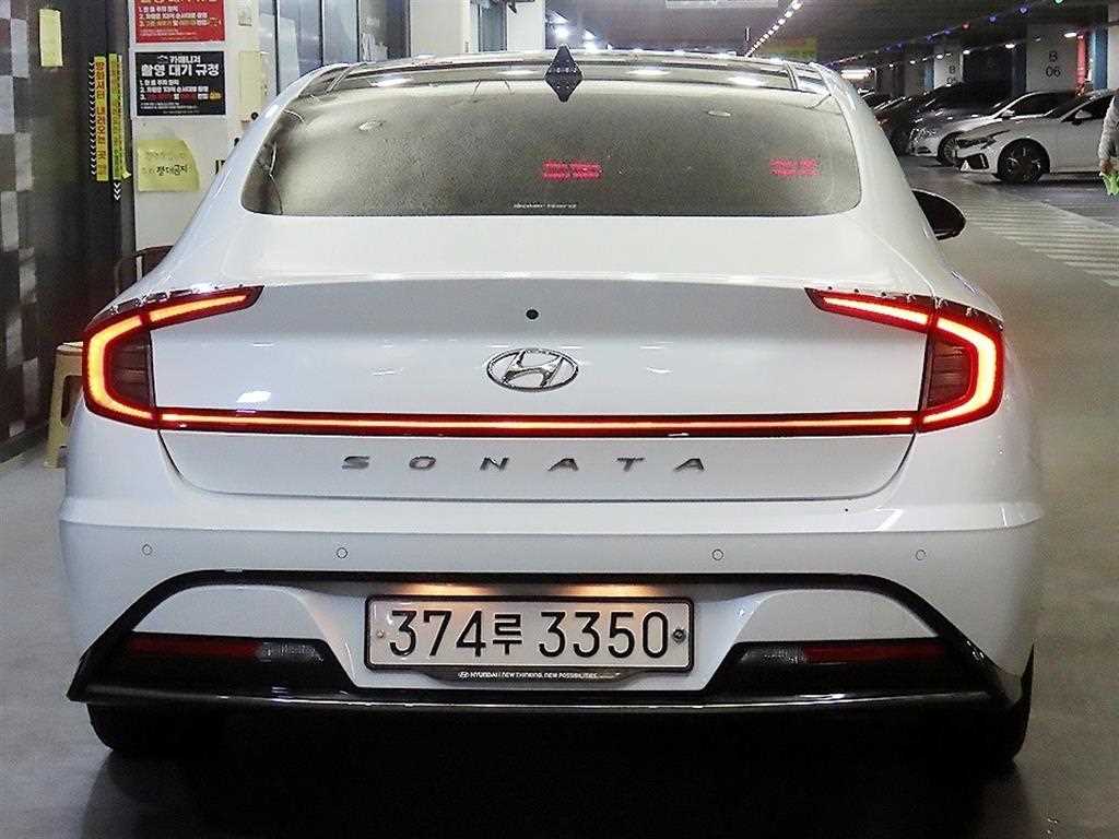 HYUNDAI Sonata - Vista 5