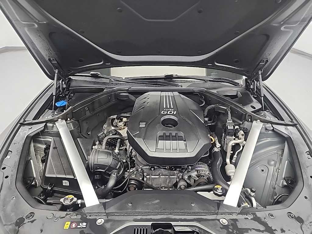 Genesis G70 - Vista 5