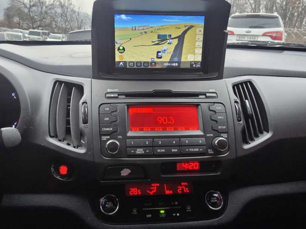 KIA Sportage 2013 Blanco - Importación desde Corea - HF Imports Iquique - Foto 13