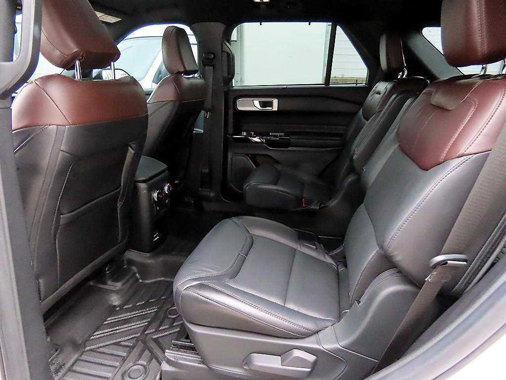 Ford Explorer - Vista 6