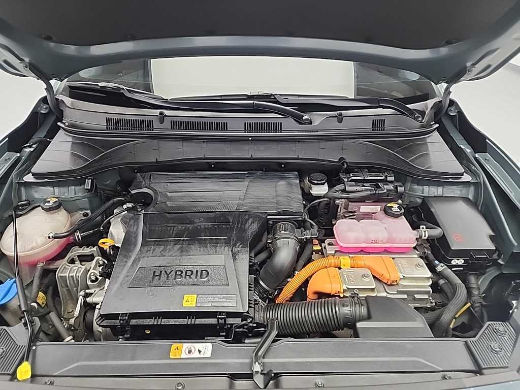 HYUNDAI Kona - Vista 5