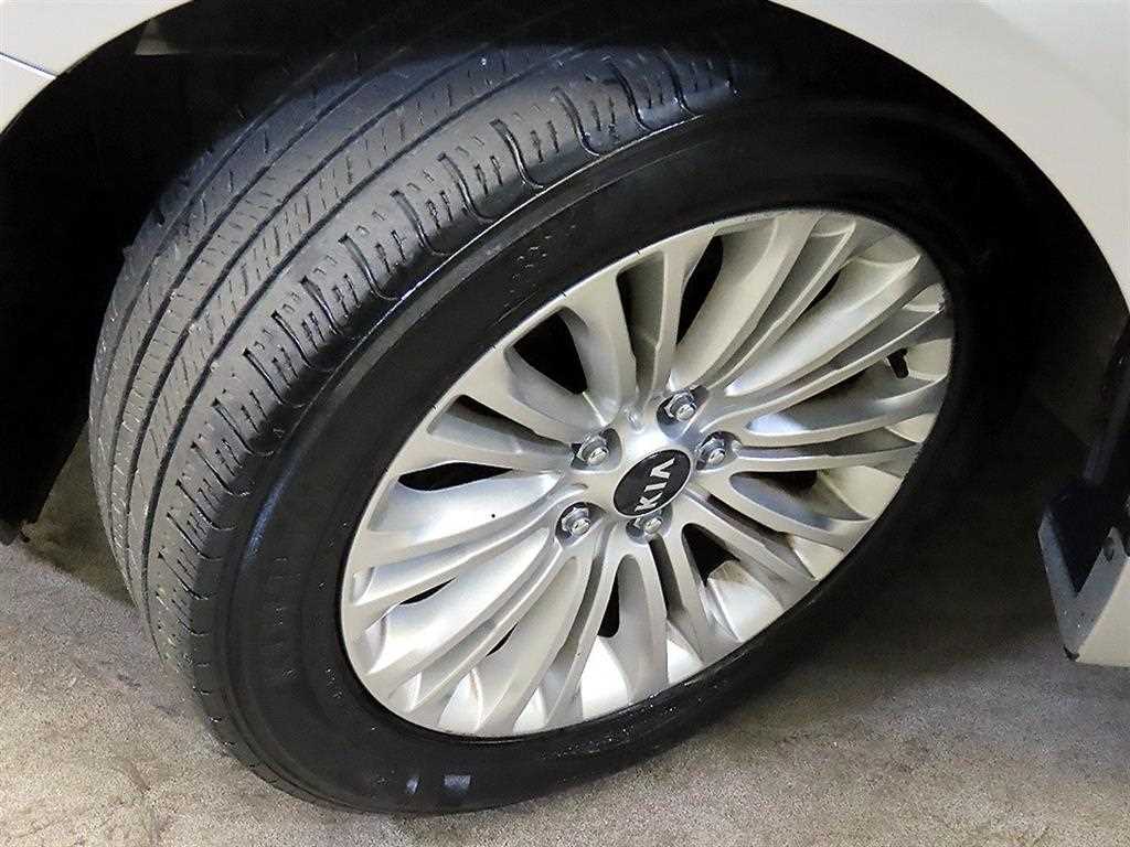 KIA K7 2013 Plateado - Importación desde Corea - HF Imports Iquique - Foto 20