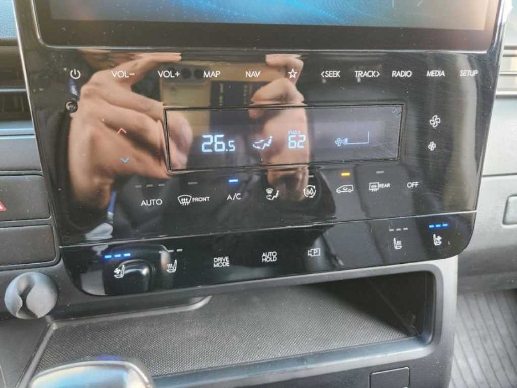 HYUNDAI Staria - Vista 7