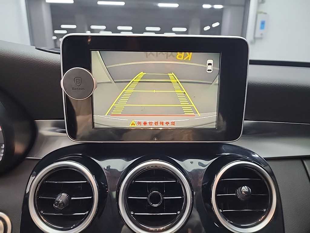 Mercedes Benz C Class 2016 Blanco - Importación desde Corea - HF Imports Iquique - Foto 14