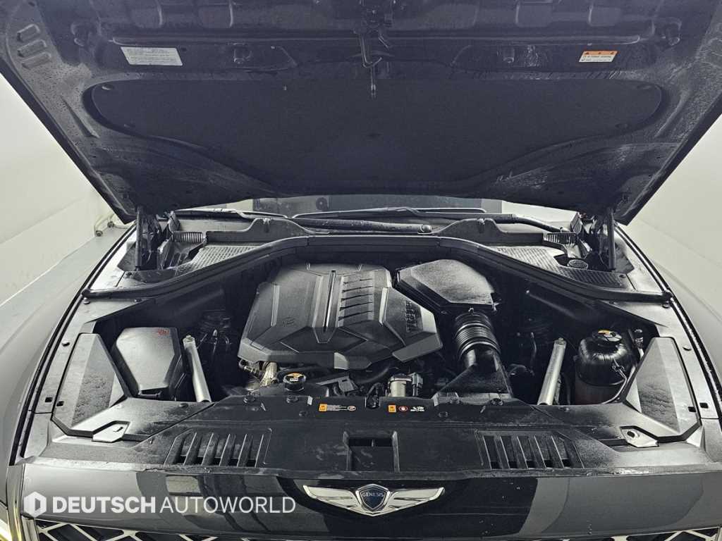 Genesis GV80 - Vista 6