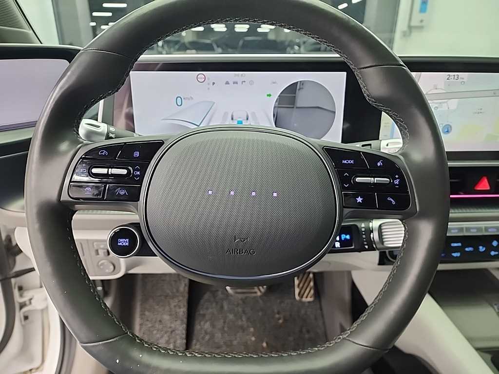 HYUNDAI Ioniq 6 - Vista 8