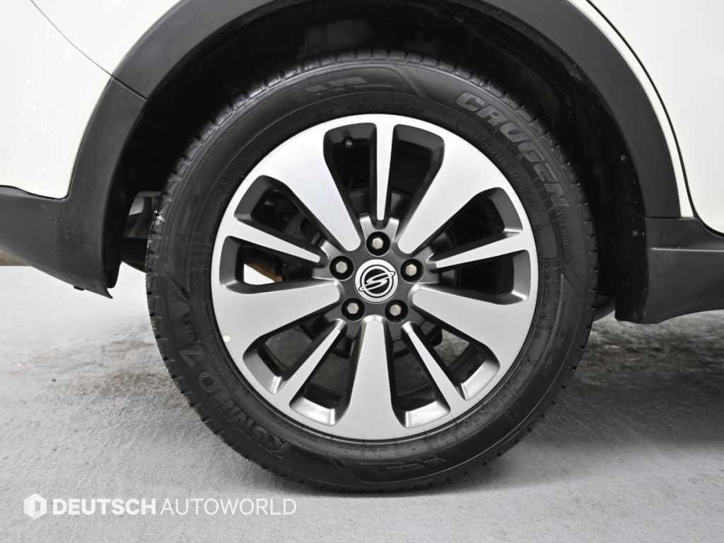 Ssangyong Korando - Vista 5