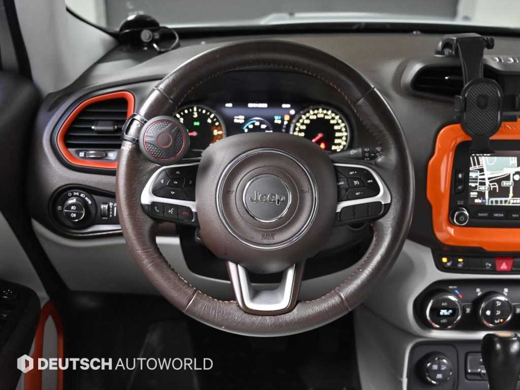 Jeep Renegade 2016 Plateado - Importación desde Corea - HF Imports Iquique - Foto 13