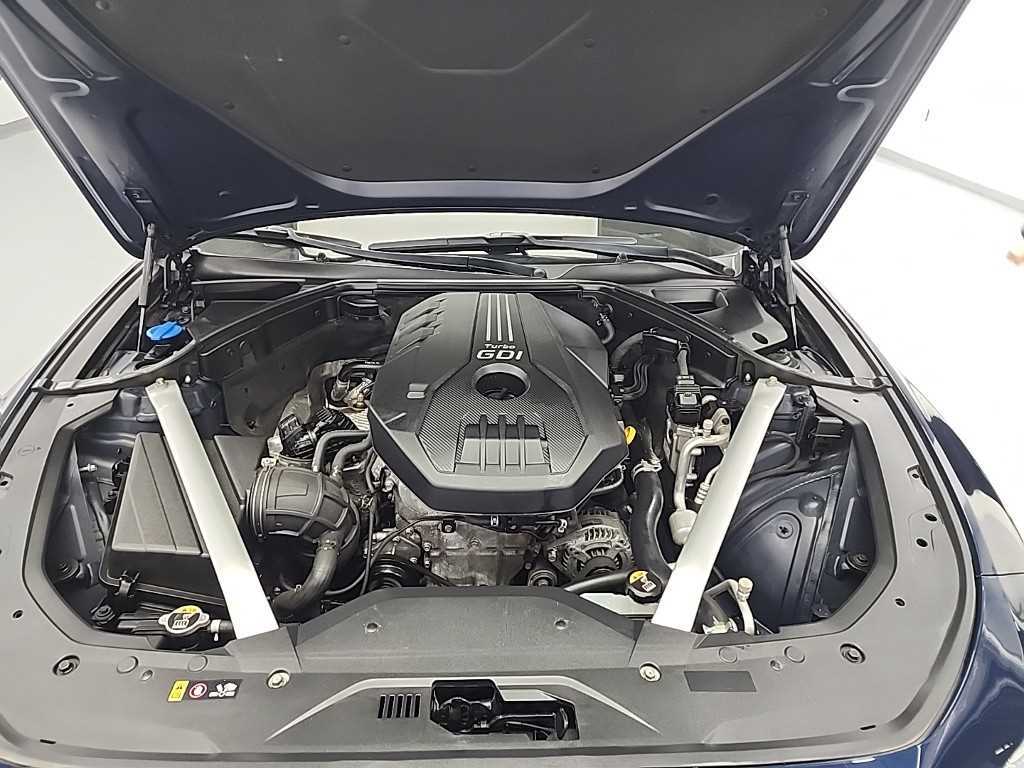 Genesis G70 - Vista 5