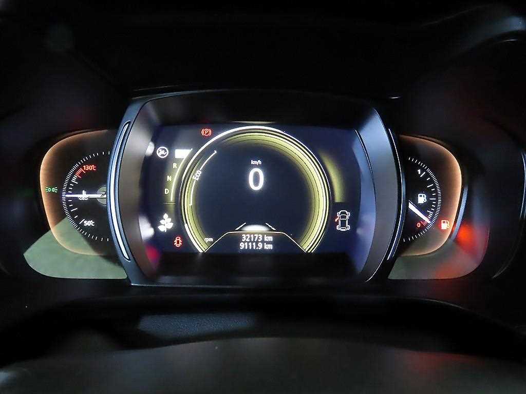 SAMSUNG QM6 - Vista 9