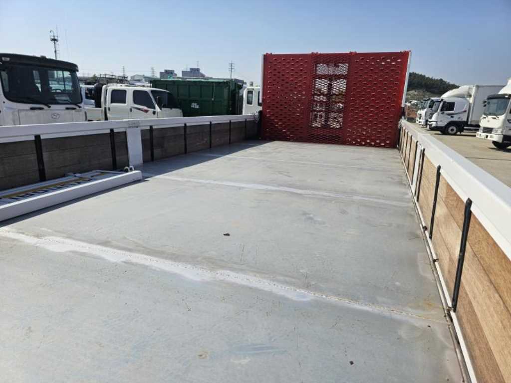 medium and large cargo Lekka - Vista 10