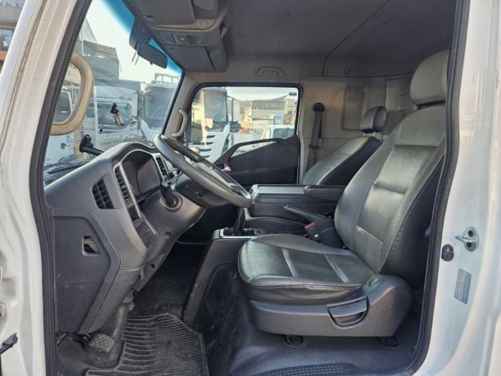 medium and large cargo Cargo - Vista 12