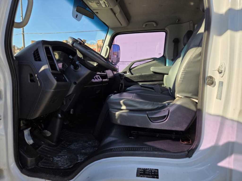 medium and large cargo Cargo - Vista 10