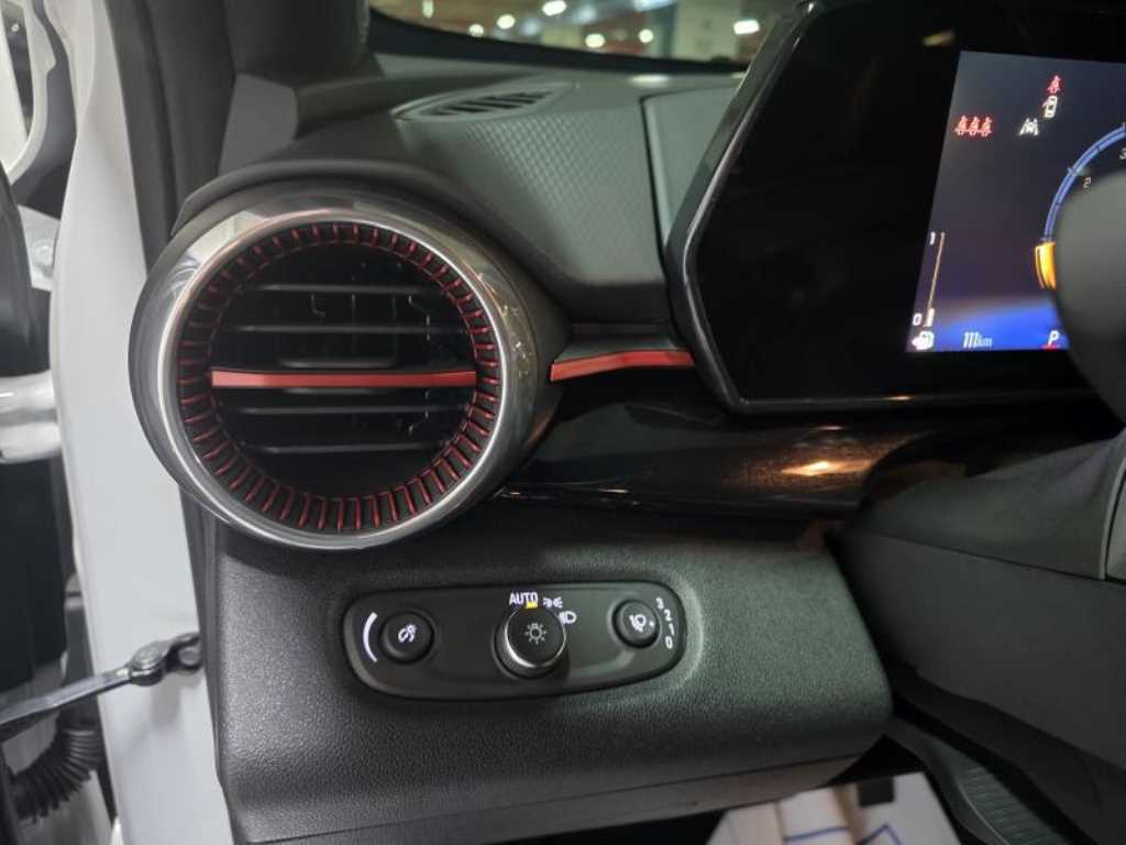 Chevrolet Trax 2025 - Importación desde Corea - HF Imports Iquique - Foto 15