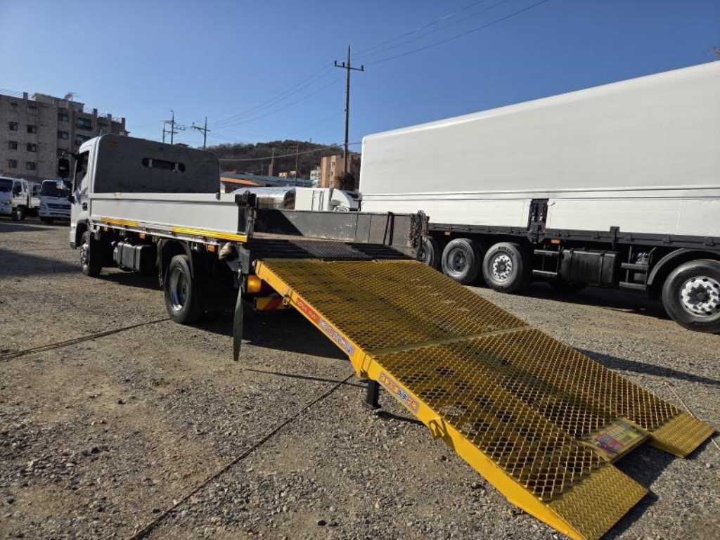 medium and large cargo Cargo - Vista 11