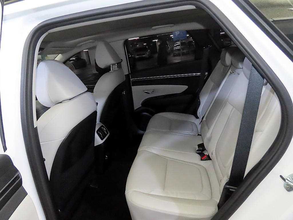 HYUNDAI Tucson - Vista 7