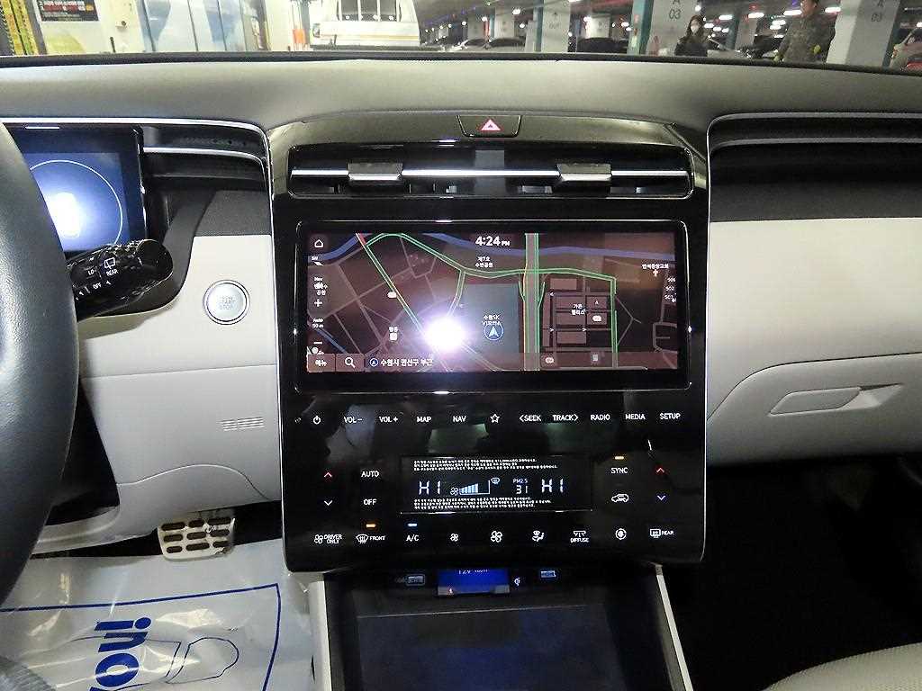 HYUNDAI Tucson - Vista 11