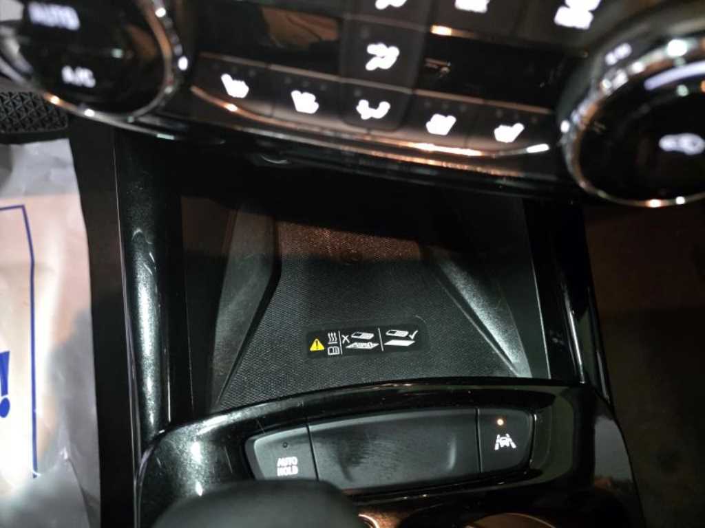 Chevrolet Trax 2025 - Importación desde Corea - HF Imports Iquique - Foto 13