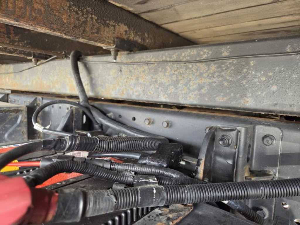 medium and large cargo Cargo 2015 Blanco - Importación desde Corea - HF Imports Iquique - Foto 16