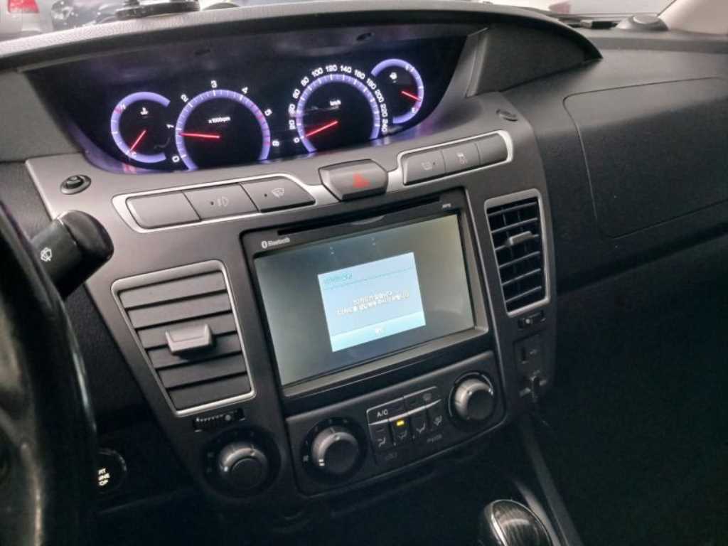 Ssangyong Korando 2018 Gris - Importación desde Corea - HF Imports Iquique - Foto 13