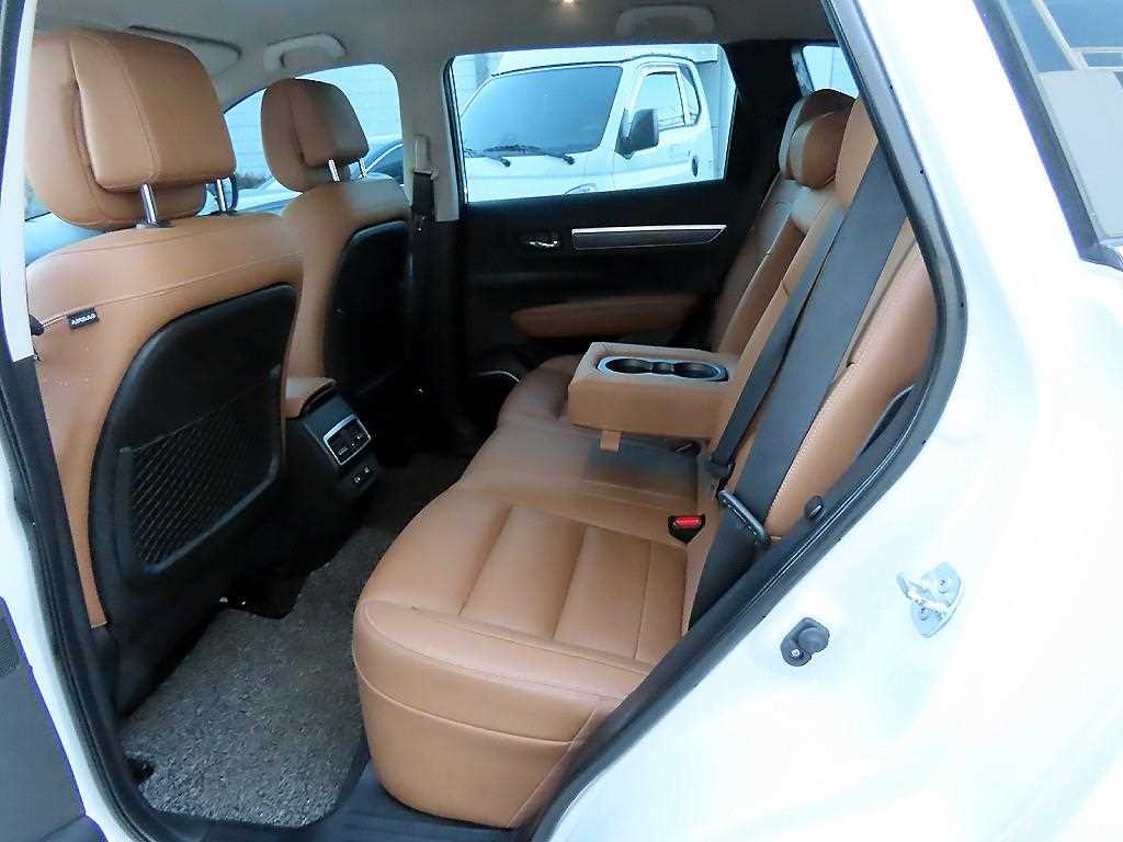 SAMSUNG QM6 - Vista 6